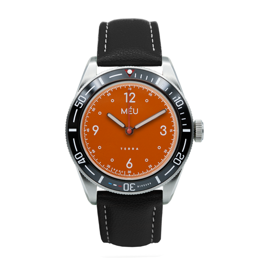 TERRA DIVE 200 - Orange solaire (Cuir végan de pomme noir & Nylon)