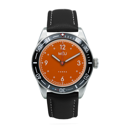 TERRA DIVE 200 - Solar Orange (Black Apple Vegan Leather & Nylon)