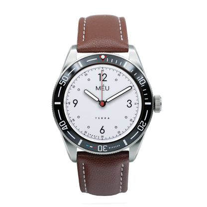TERRA DIVE 200 - Pure White (Brown Apple Vegan Leather & Nylon)